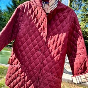 Women's Quilted Burberry Coat in Burgundy